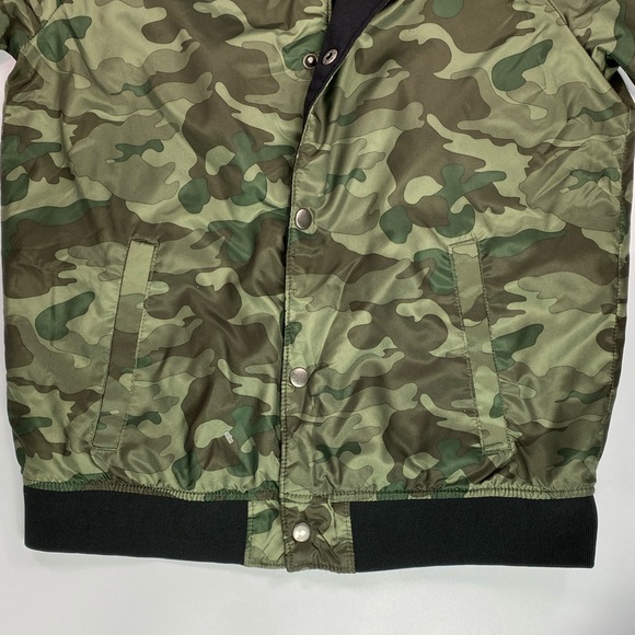Old Navy Boys Camo Jacket Green Black Sz XL 14-16 - Picture 4 of 4